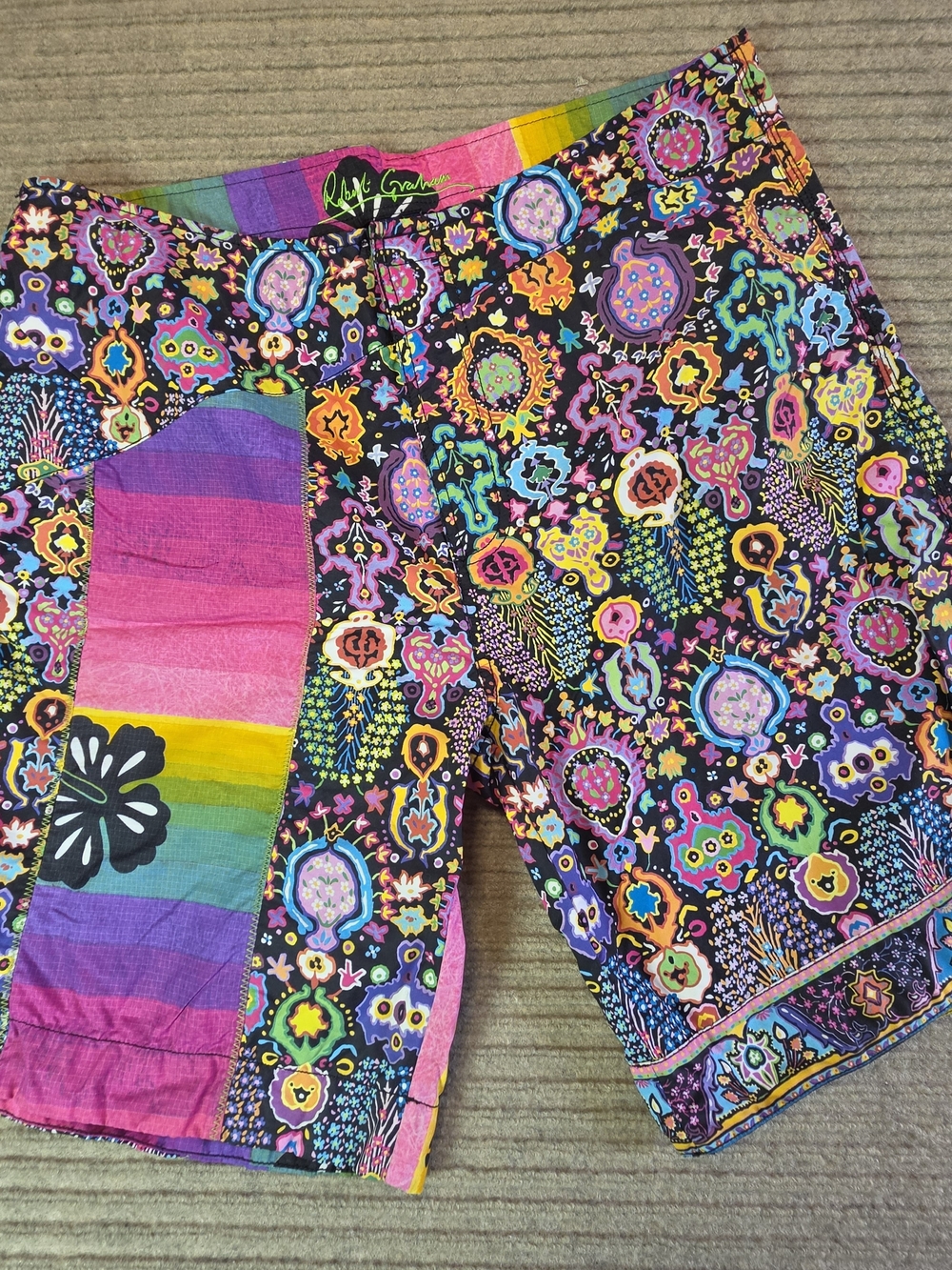Robert Graham Board Shorts Mens Size 38 Vibrant Flower Rainbow Paisley